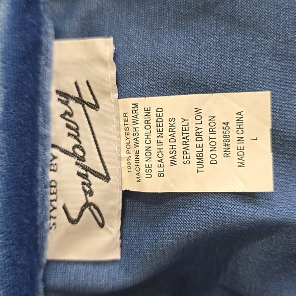 VintageSaybury Smocked Velvet Robe Sz L - Picture 7 of 7